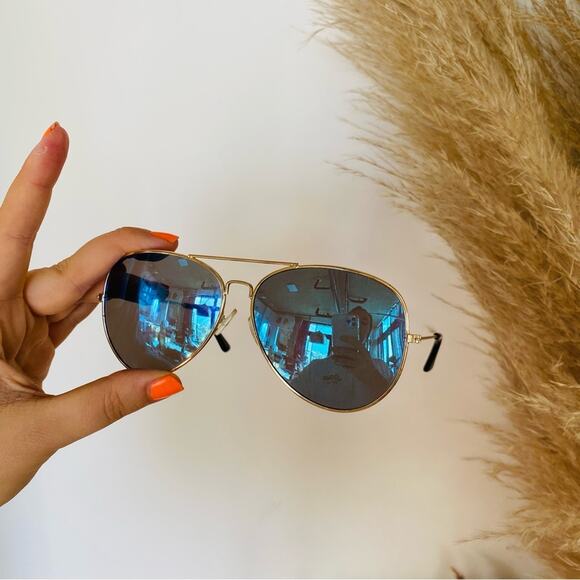 BLENDERS Gold Metal Blue Mirror Lenses Classic Aviator Sunglasses Sunnies Unisex - Picture 1 of 8